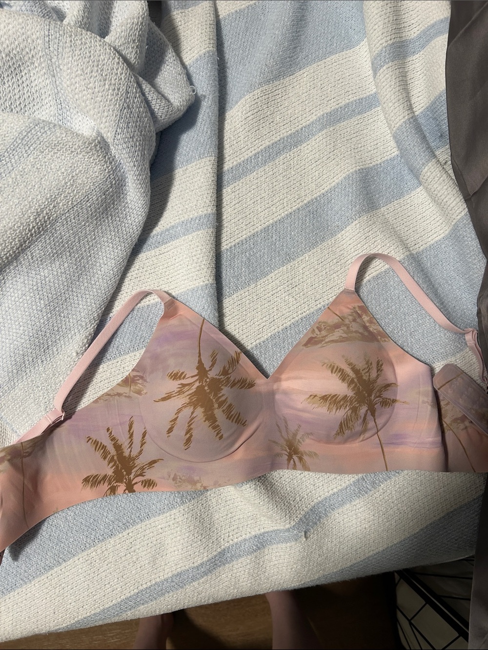 EBY relief Wireless Bra